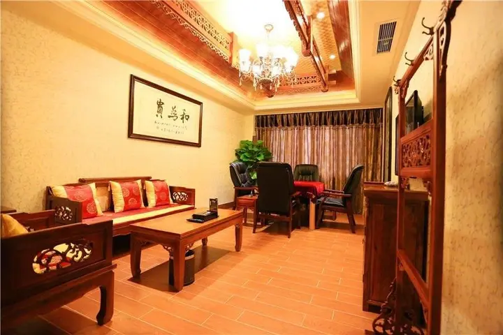 Чэнду: Yijia Hotel Wenjiang Nanpu Road