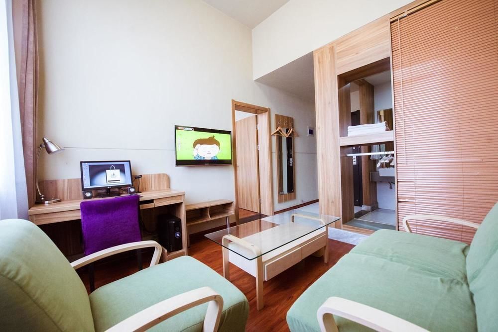 Пуян: Biway Mansion Hotel (Puyang Jingkai Avenue Stadium Branch)