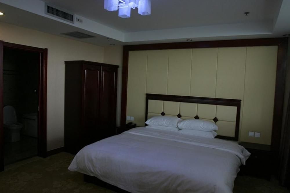 Жичжао: Jinhua Yijing Hotel