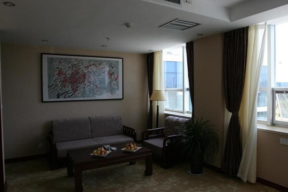 Жичжао: Jinhua Yijing Hotel