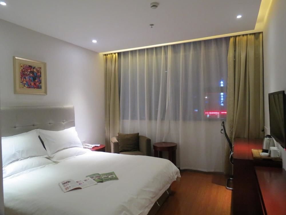 Yiting Si ji Hotel Nantong Gongnong North Road — фото 1