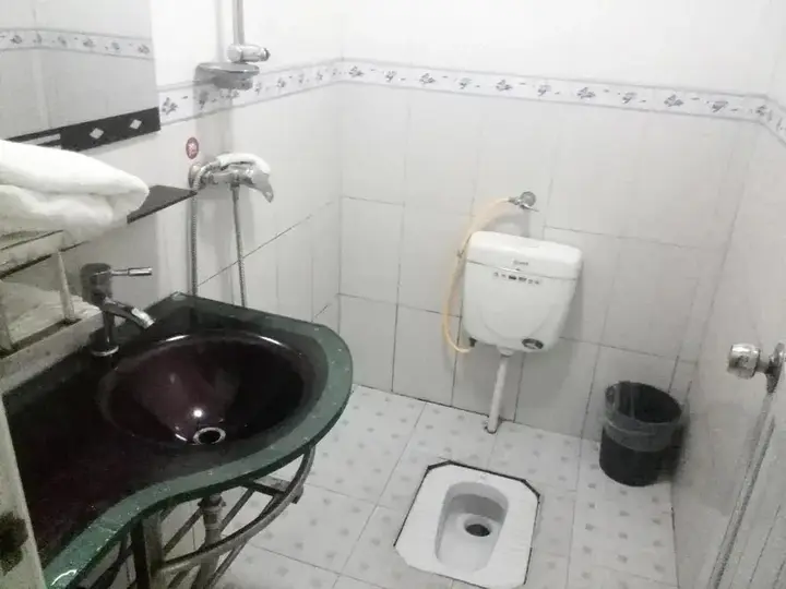 Гуйлинь: Ping'an Business Hotel