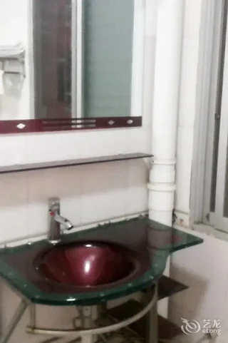 Гуйлинь: Ping'an Business Hotel