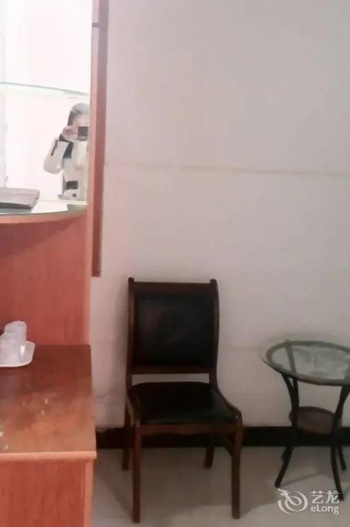 Гуйлинь: Ping'an Business Hotel