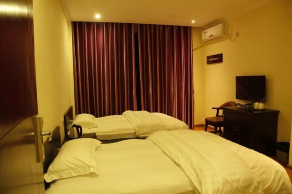 Бэйхай: Beihai Old Street Zhuhailou Inn