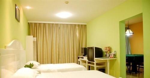 Ухань: Ruibin Business Hotel - Wuhan