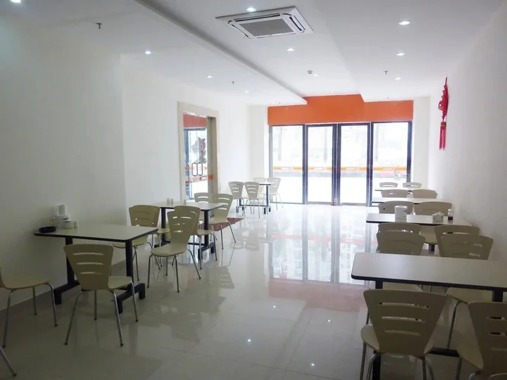 Бэйхай: A Home Hotel - Beihai