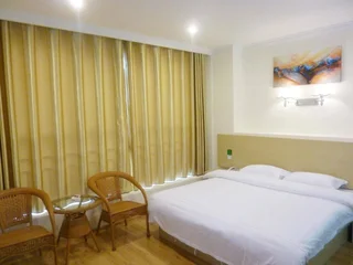 Бэйхай: A Home Hotel - Beihai