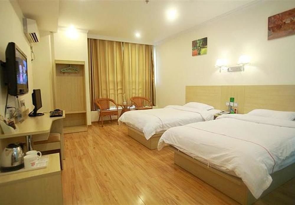 Бэйхай: A Home Hotel - Beihai