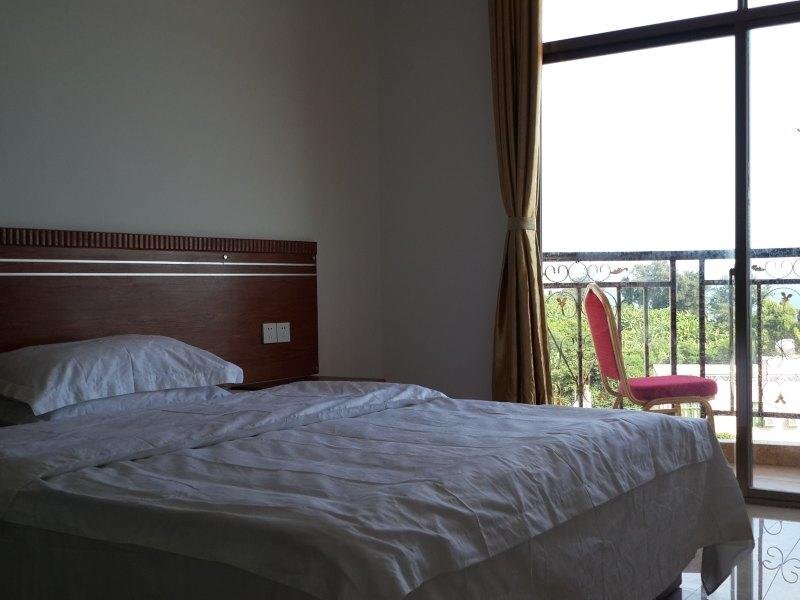Бэйхай: Weizhou Island Jingyanglou Hotel
