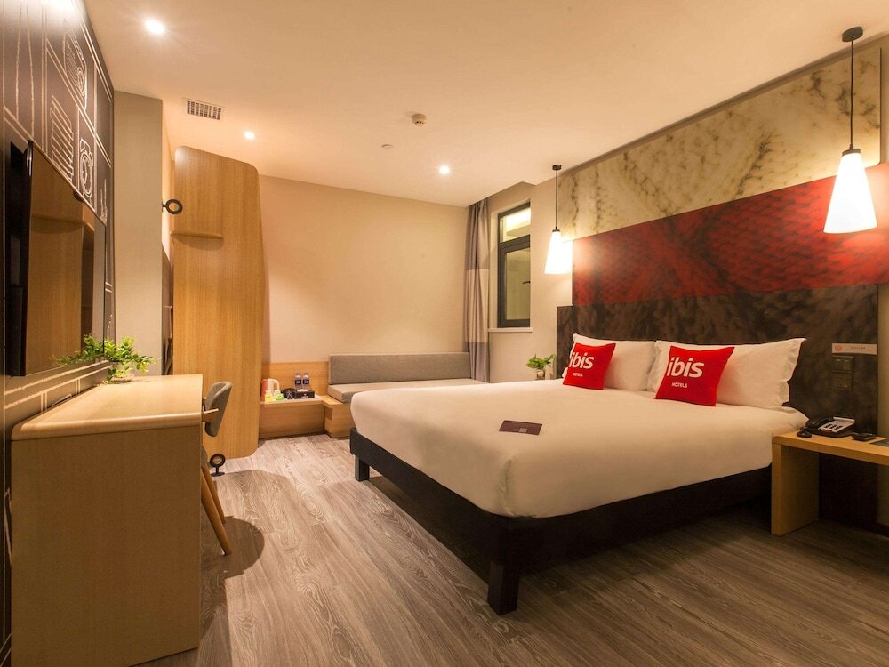 Ухань: A-home Hotel