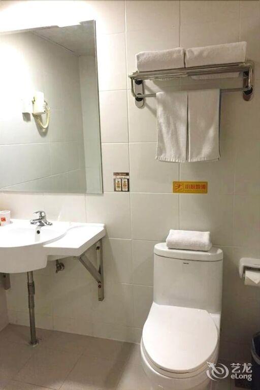 Наньтун: Home Inn