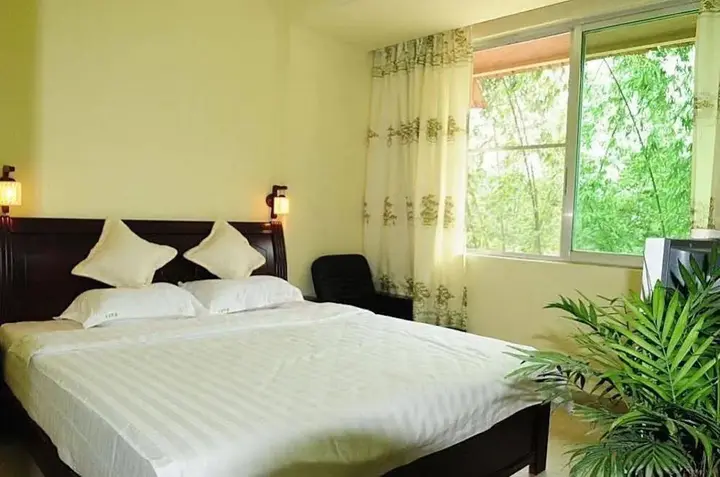 Шаогуань: Danxia Yinxiang Inn