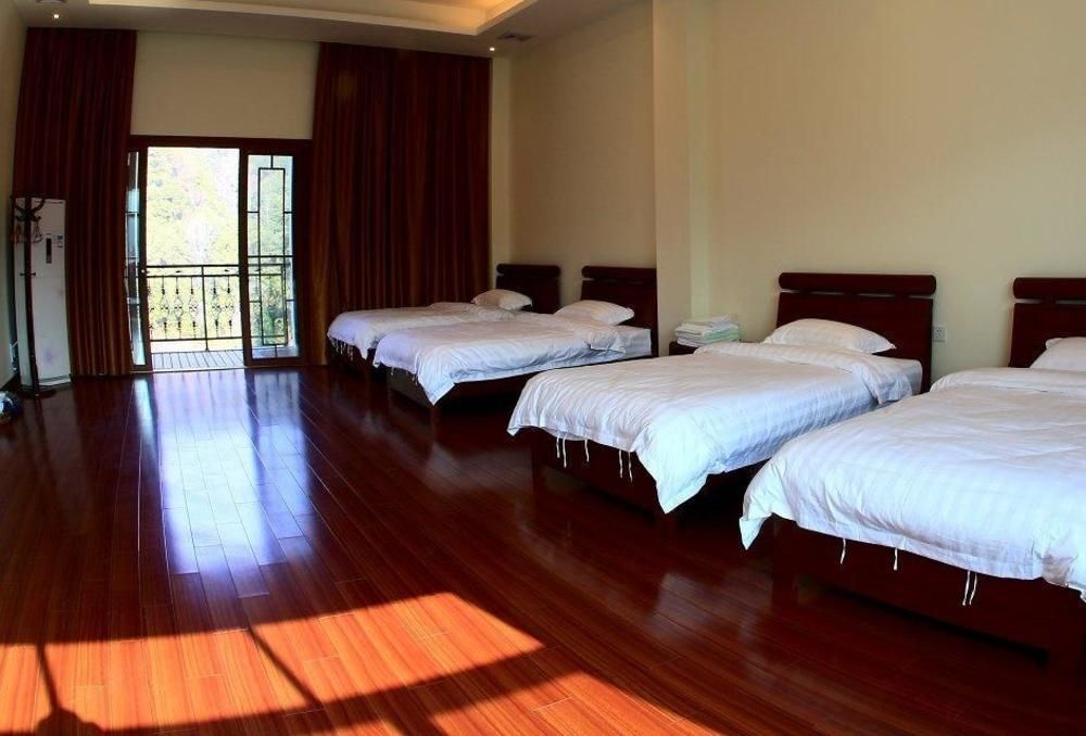 Шанграо: Wuyuan Huayuan Mountain Villa