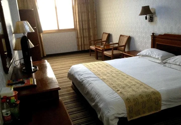 Лоян: Luoyang New Shengguang Hotel