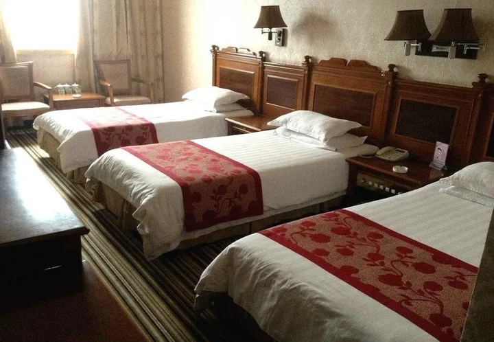 Лоян: Luoyang New Shengguang Hotel
