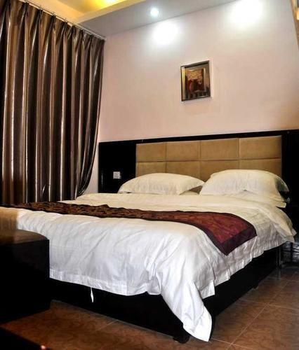 Ибинь: Seven Oracles Pavillion Hotel- Zhuhai