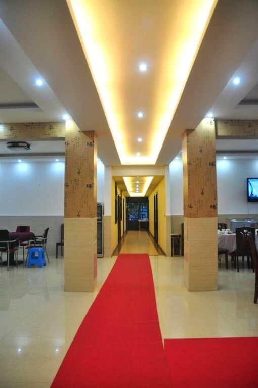 Ибинь: Seven Oracles Pavillion Hotel- Zhuhai