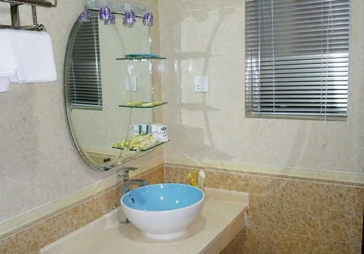 Бэйхай: Beihai Silver Beach Resort