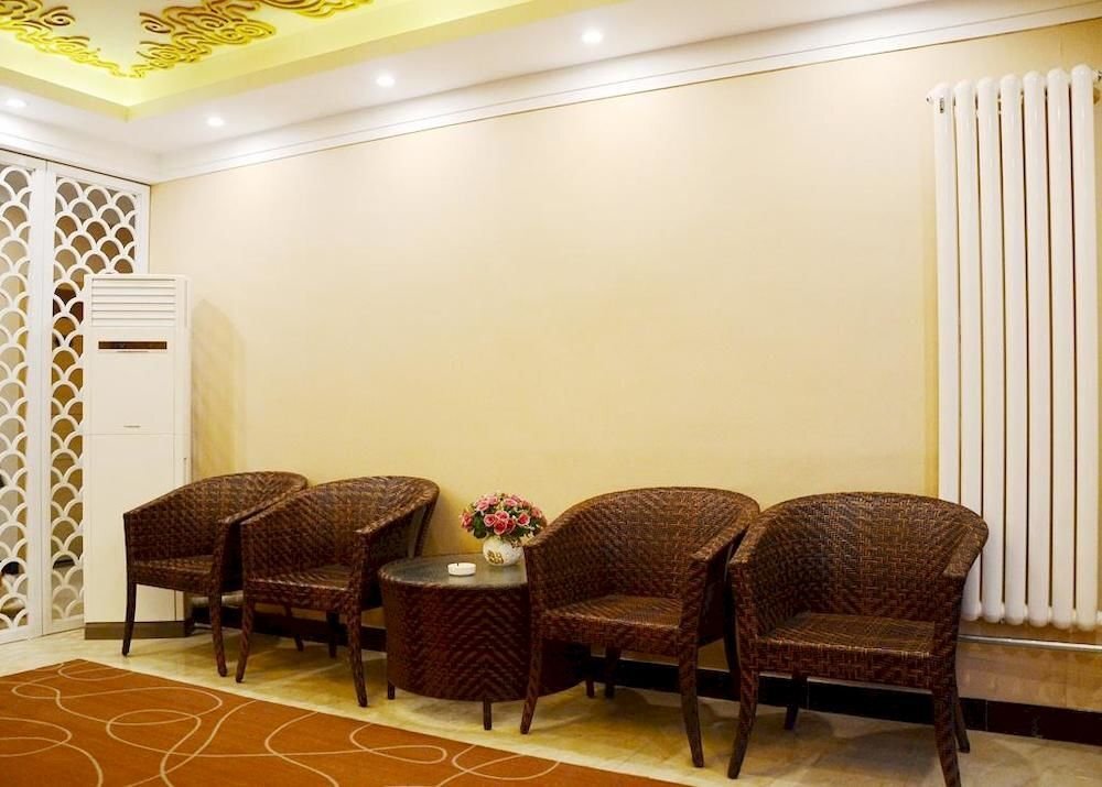 Лоян: Huamushen Holiday Hotel
