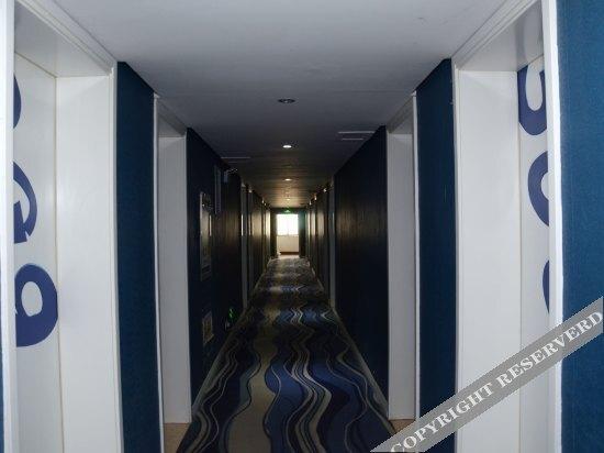 Лоян: Shanshui Jiaju Hotel Luoyang Fanglin Road