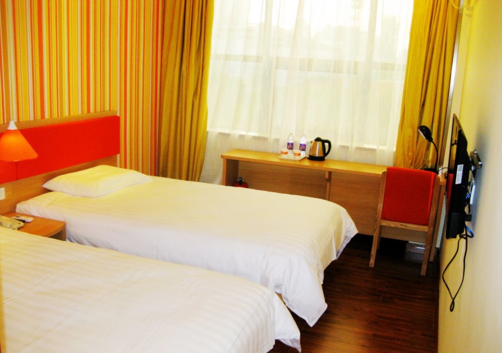 Гуанчжоу: Home Inn