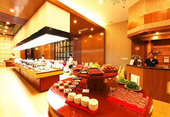 Паниин: Public Garden Hotel - Panjin