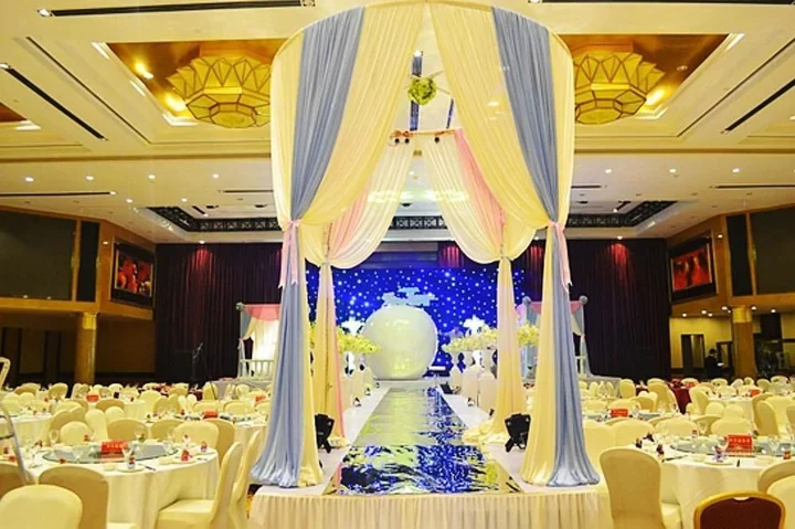 Дэян: Deyang Care Feeling Grand Hotel