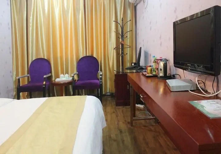Шиянь: Shiyan Chuyuan International Hotel