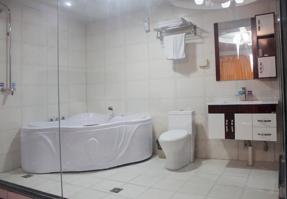 Шиянь: Shiyan Chuyuan International Hotel
