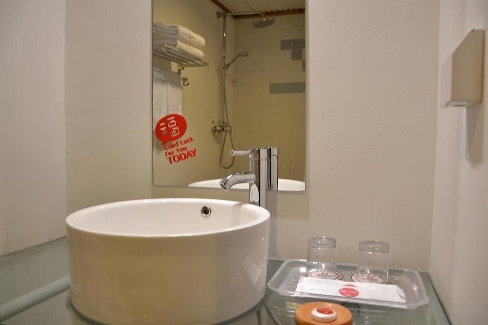 Вэйфан: Eken Hotels