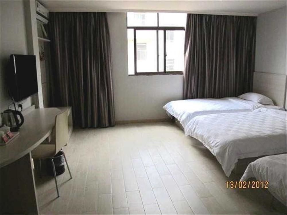 Чанша: Changsha Rainbow Business Hotel