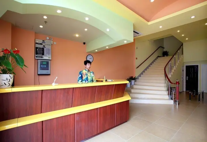 Ханчжоу: Home Inn Wenyi Road