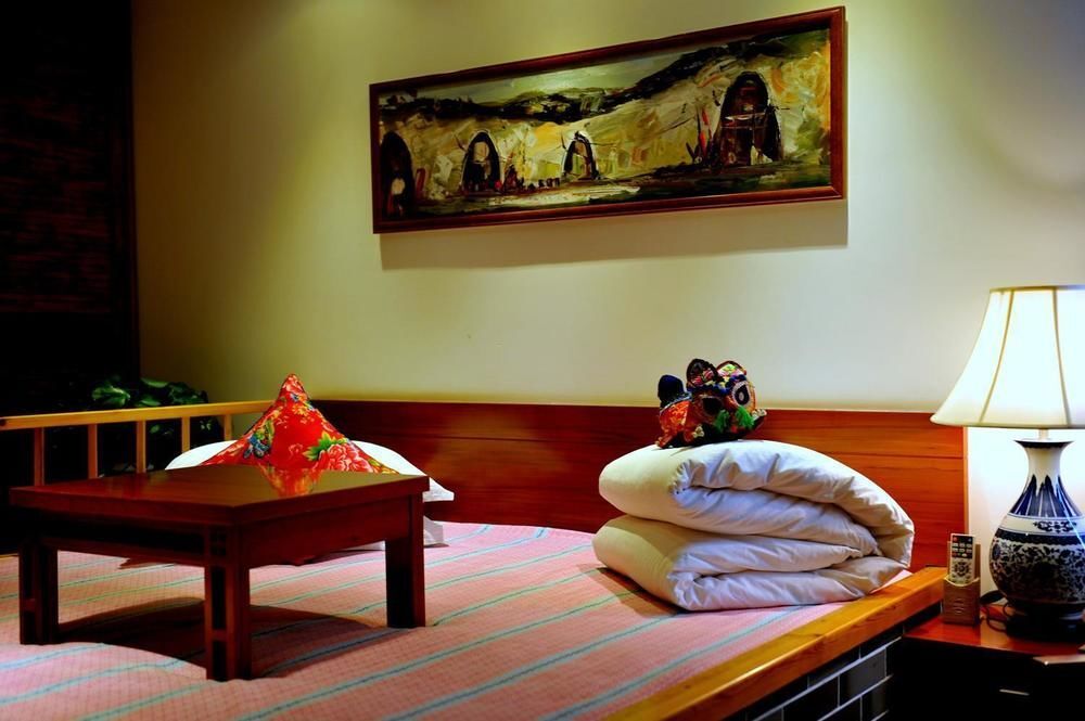 Яньань: Yanan Rootlots Hotel