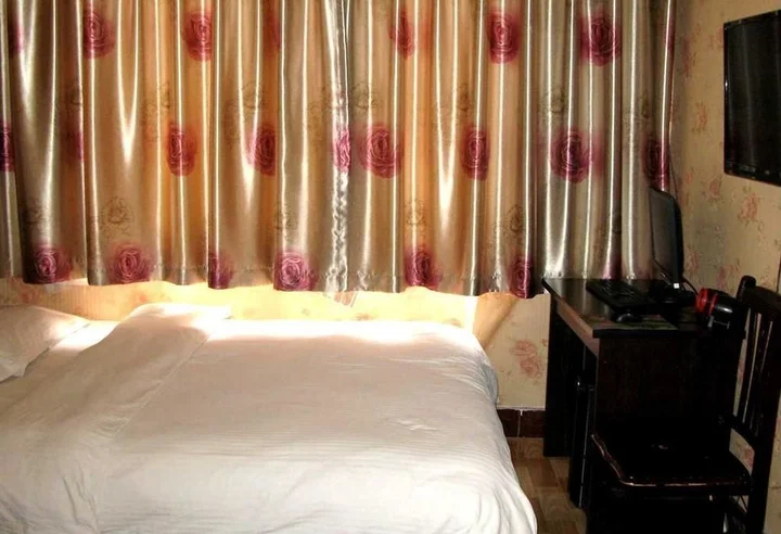 Жичжао: Yinhai Fashion Motel
