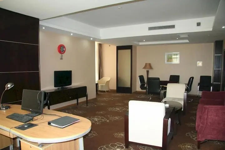 Чжэнчжоу: Zhengzhou Central Asia Boutique Inn