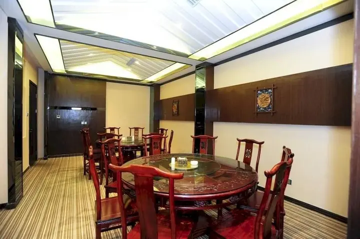 Чжэнчжоу: Zhengzhou Wujia Yizhan Boutique Inn