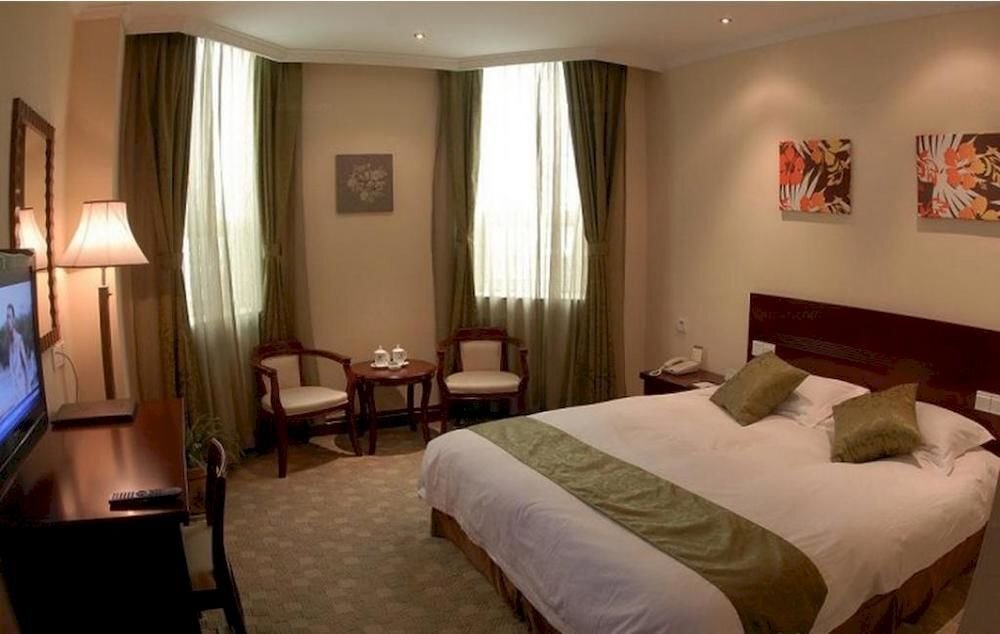 Линьи: Yindu Business Hotel Linyi Feixian County