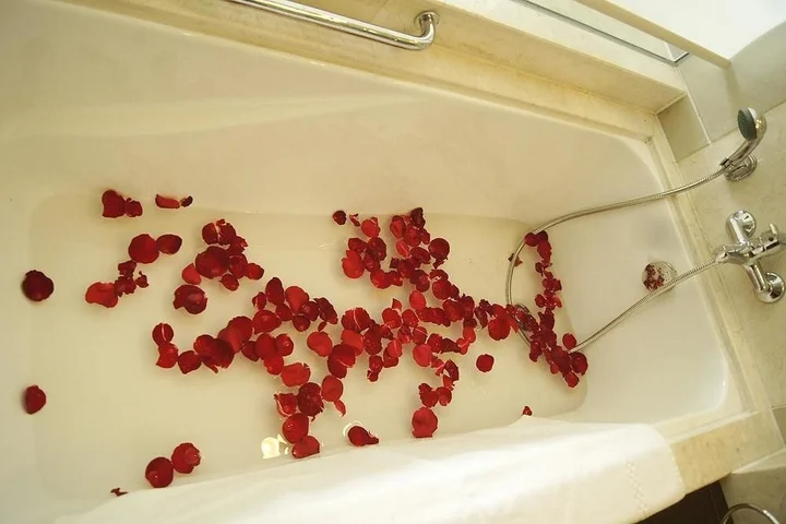 Жичжао: Century Sailboat Apartment Hotel