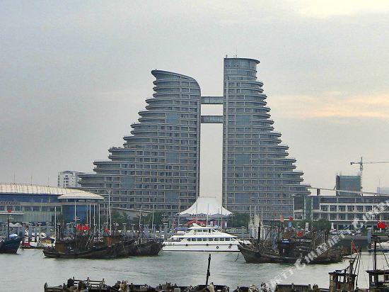 Жичжао: Century Sailboat Apartment Hotel