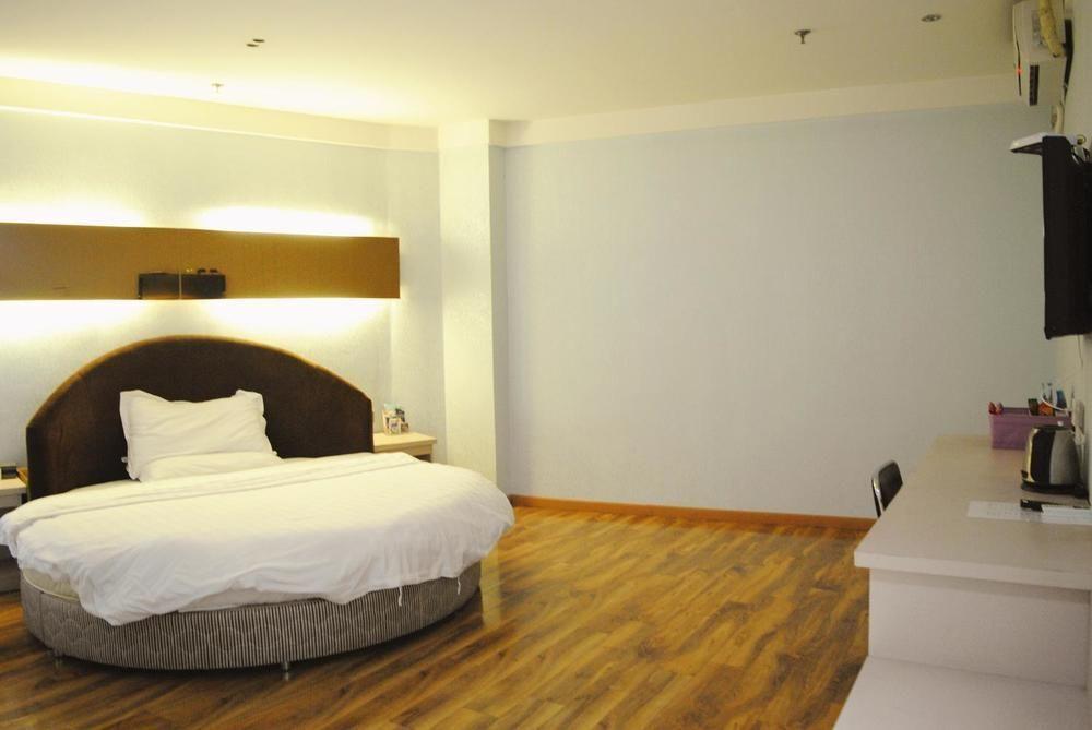 Чунцин: Chongqing Huahai Fashionable Hotel