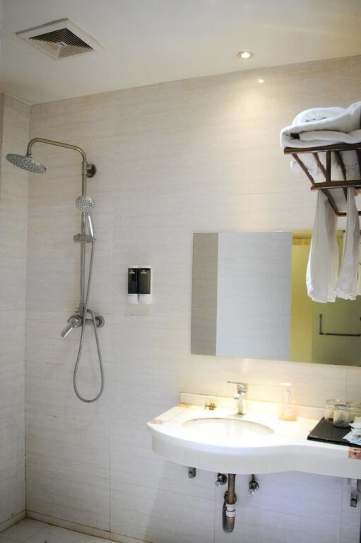 Чунцин: Chongqing Huahai Fashionable Hotel