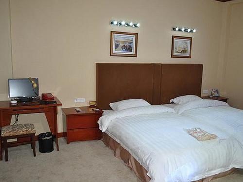Чанчжи: Tianma Business Hotel