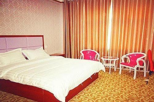 Вэйфан: Jufeng Business Hotel