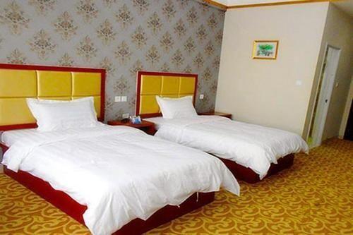 Вэйфан: Jufeng Business Hotel