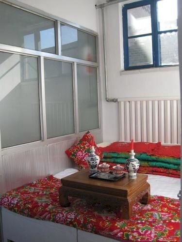 Цзиньчжун: Pingyao Xiaocheng Renjia Inn