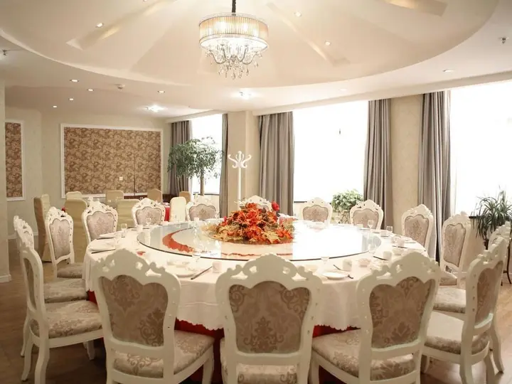 Яньтай: Zmax Hotel·Yantai Shimao Binhai Plaza