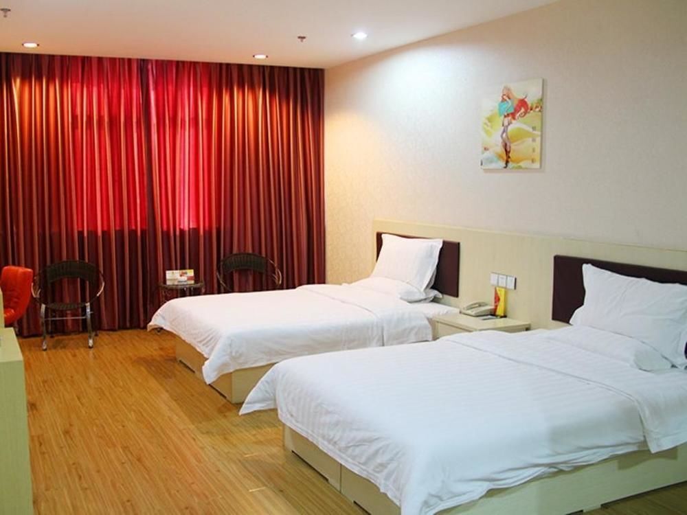 Линьи: Yiyi Fashion Hotel