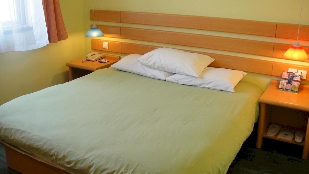Тайчжоу: Home Inn Taizhou Pedestrian Street