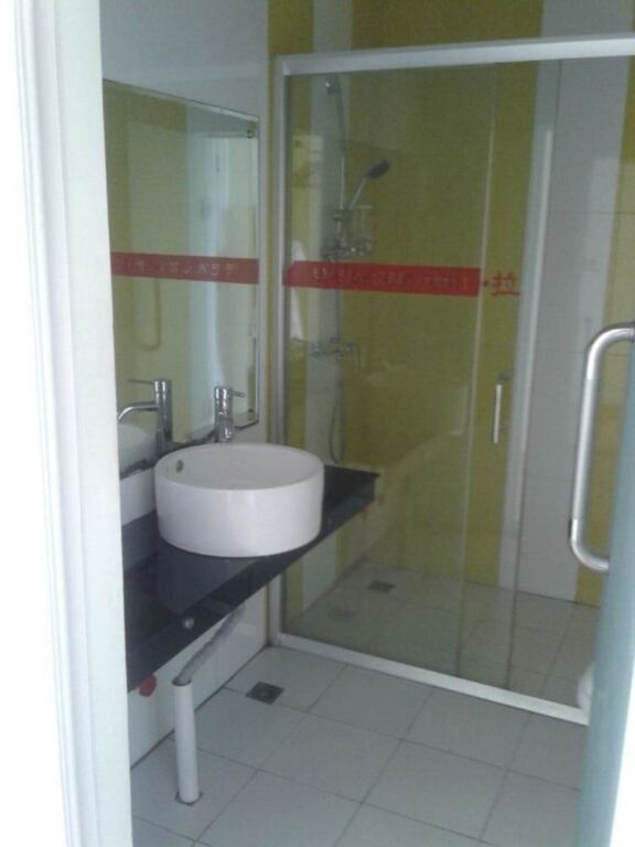 Гуйган: Ou La La Express Hotel Guigang